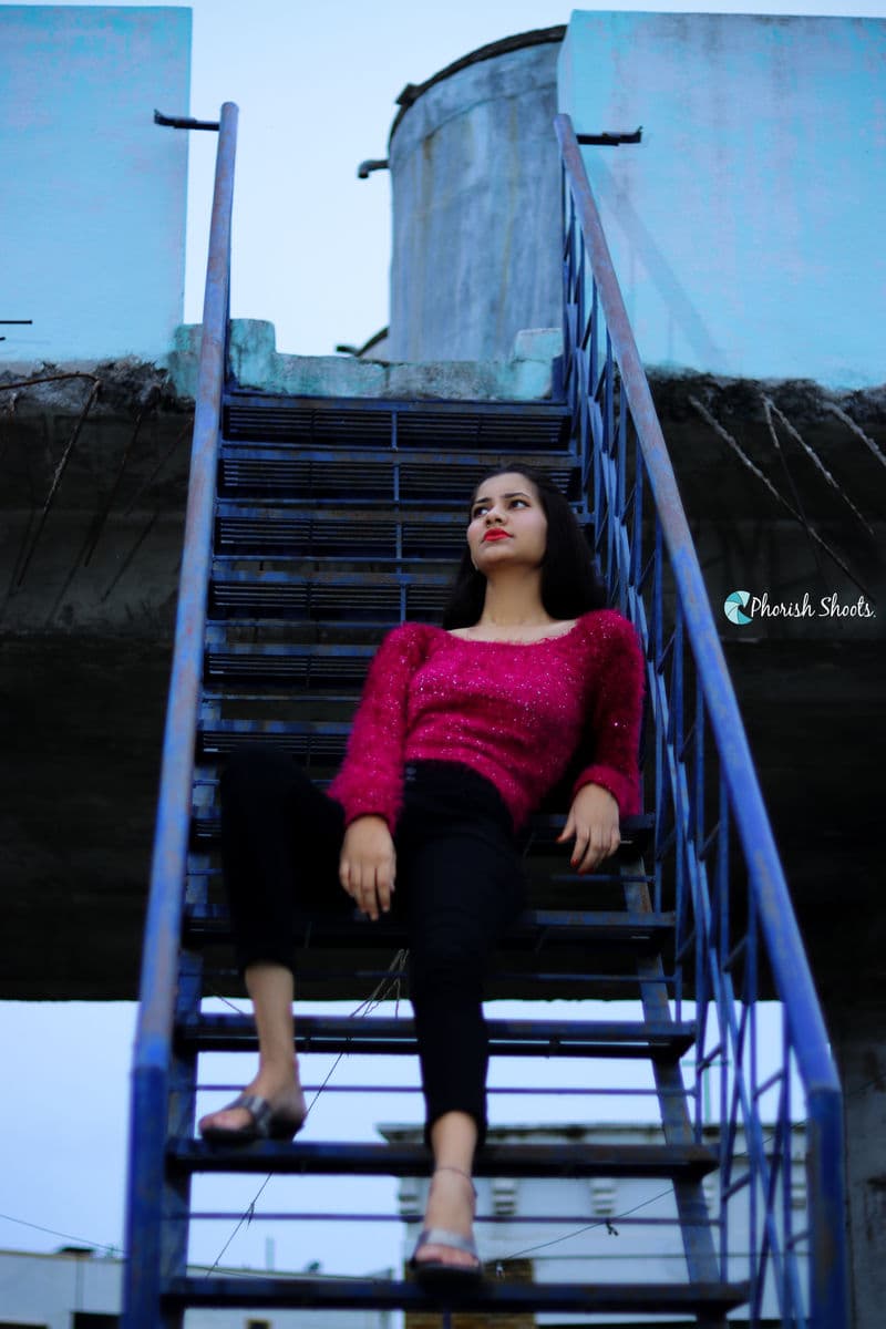 Modeling photography in Nizamabad, Telangana — frame 12 of 25 by Phorish Shoots