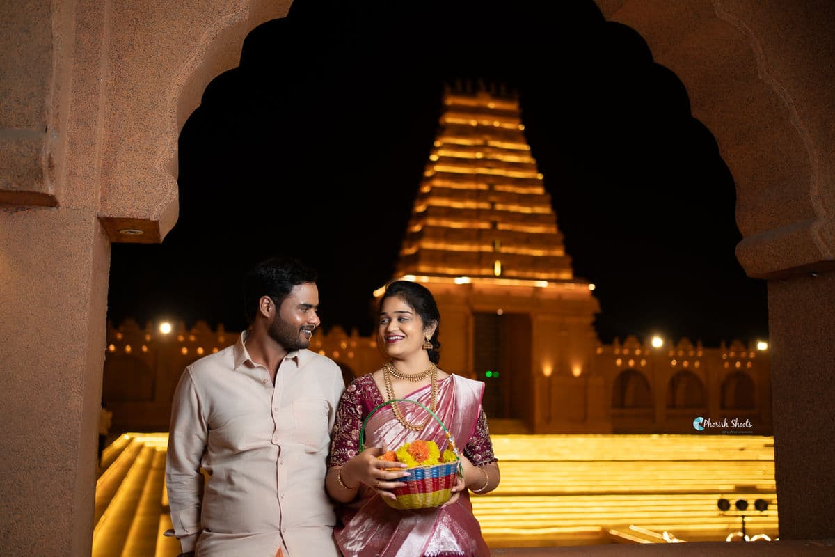 Pre-Wedding photography in Nizamabad, Telangana — frame 2 of 26 by Phorish Shoots