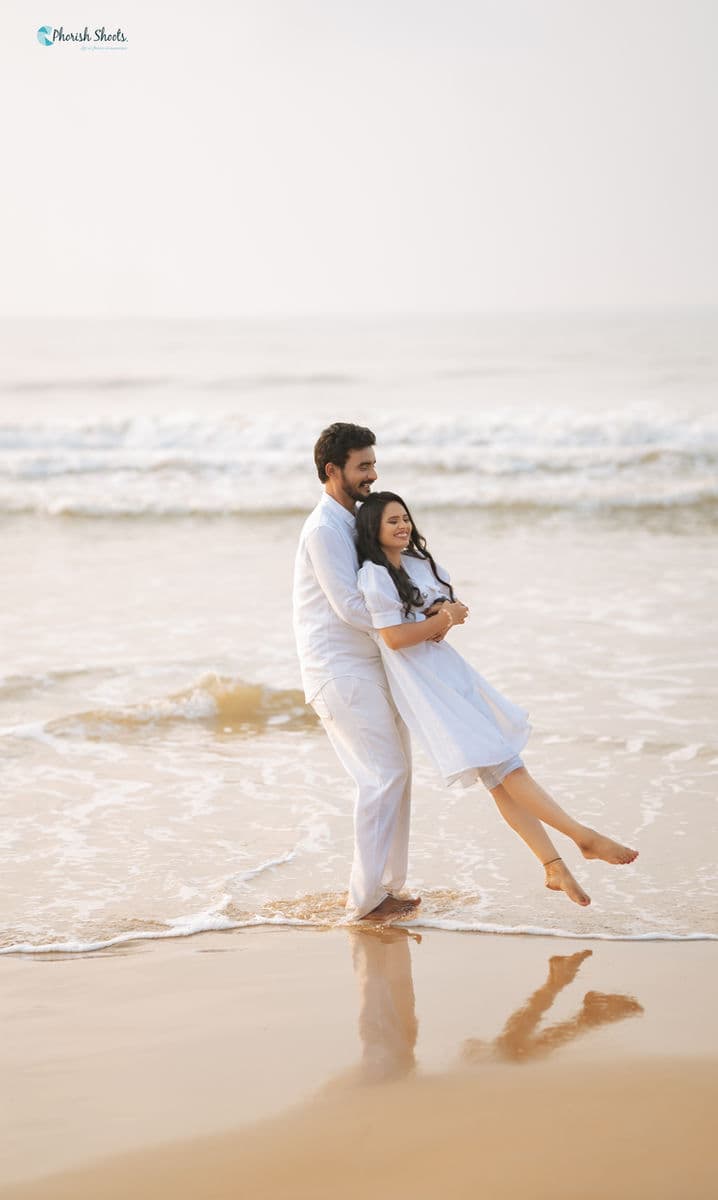 Pre-Wedding photography in Nizamabad, Telangana — frame 12 of 26 by Phorish Shoots