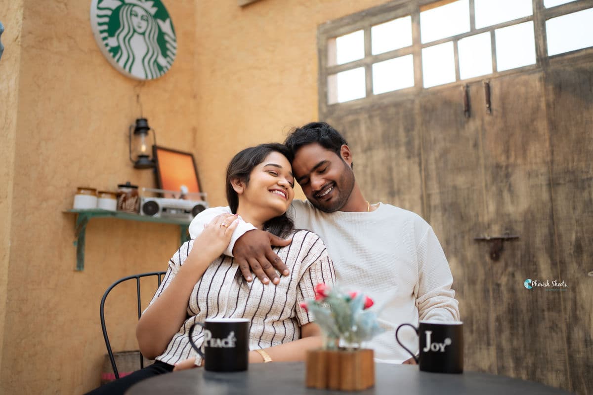 Pre-Wedding photography in Nizamabad, Telangana — frame 23 of 26 by Phorish Shoots
