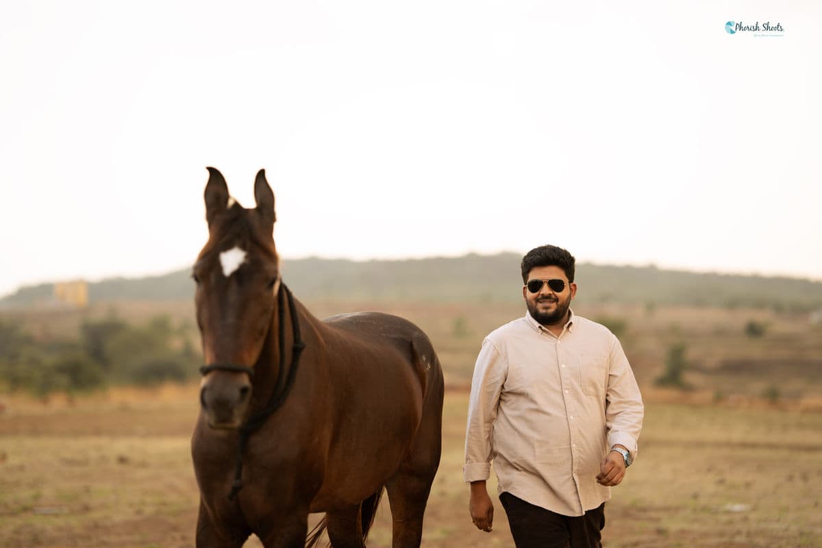 Pre-Wedding photography in Nizamabad, Telangana — frame 25 of 26 by Phorish Shoots